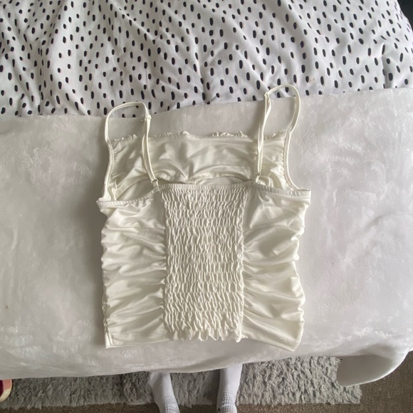 Urban Outfitters White Rouched Tank - Picture 4 of 6
